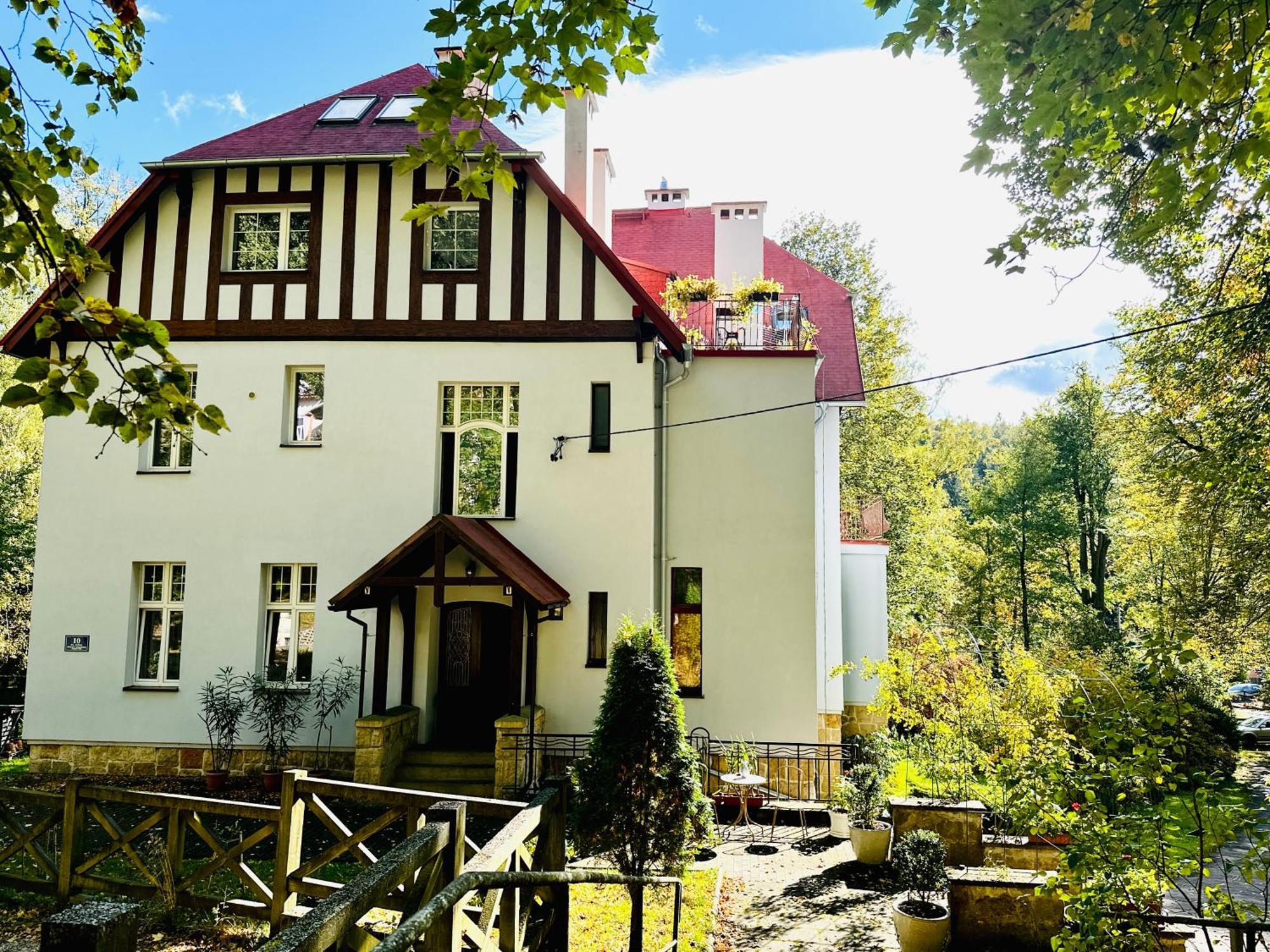 Park Guest Apartment Długopole-Zdrój